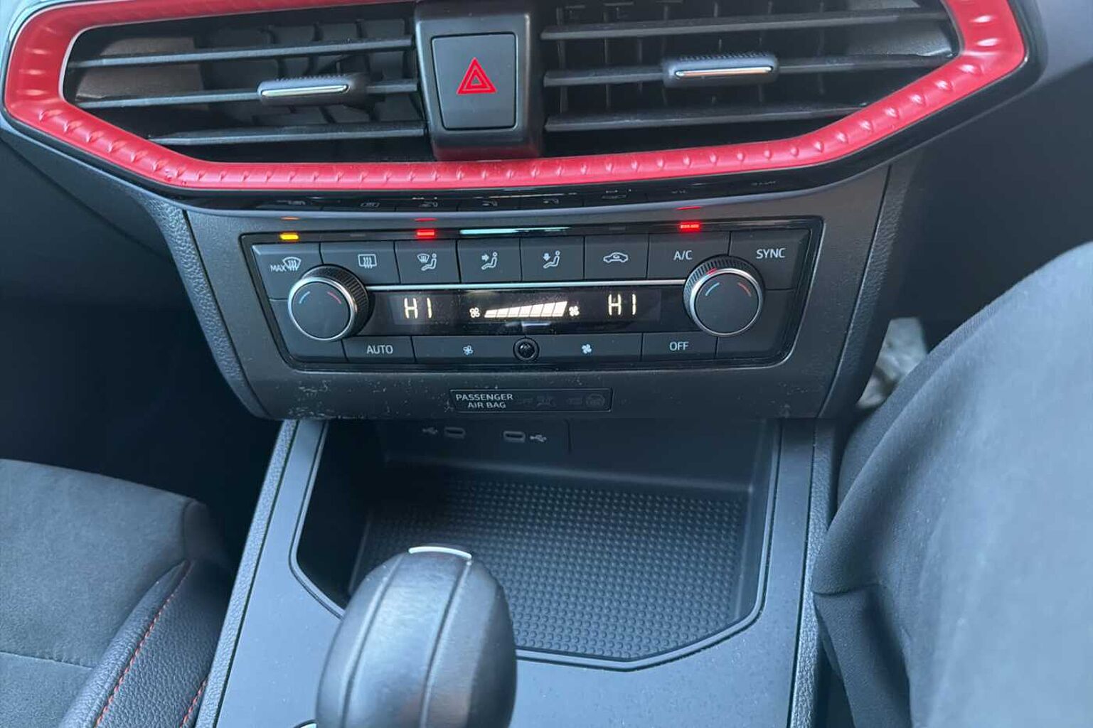 SEAT Ibiza 1.0 TSI 110 FR Sport 5dr DSG