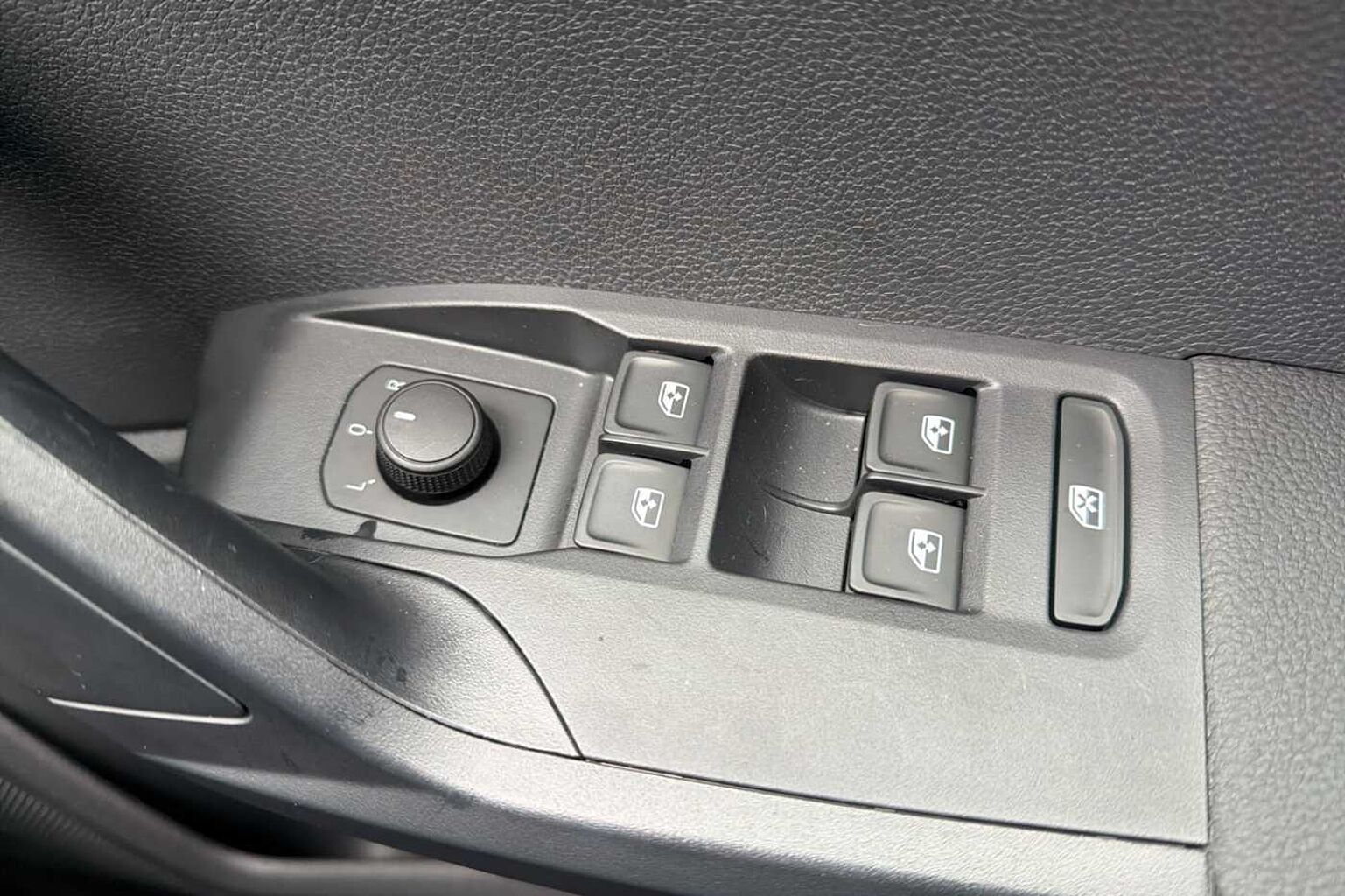 SEAT Arona 1.0 TSI SE Technology 5dr