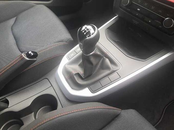 SEAT Arona 1.0 TSI (110ps) FR SUV